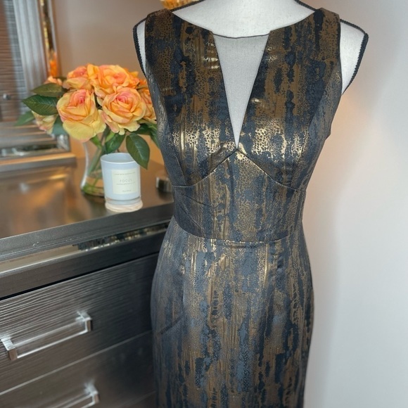𝅺NWOT S Collections Black and Gold Cocktail Dress size 6 - Picture 2 of 16